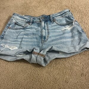 Mom, jean shorts